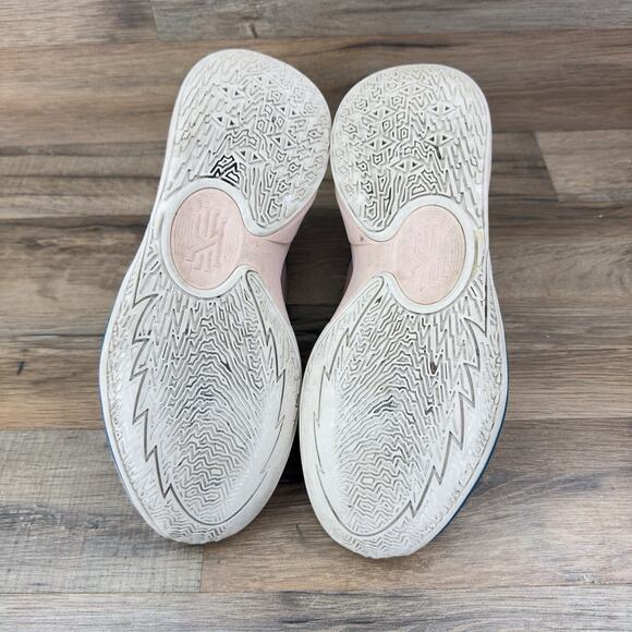 Nike Kyrie Low 5 Madder Root Size 8 Men's Shoes Bright Spruce DJ6012-800 - Picture 6 of 9